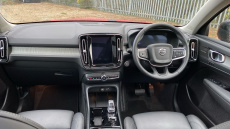 Volvo XC40 2.0 B4P Ultra Dark 5dr Auto Petrol Estate
